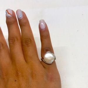 Pearl sterling silver ring